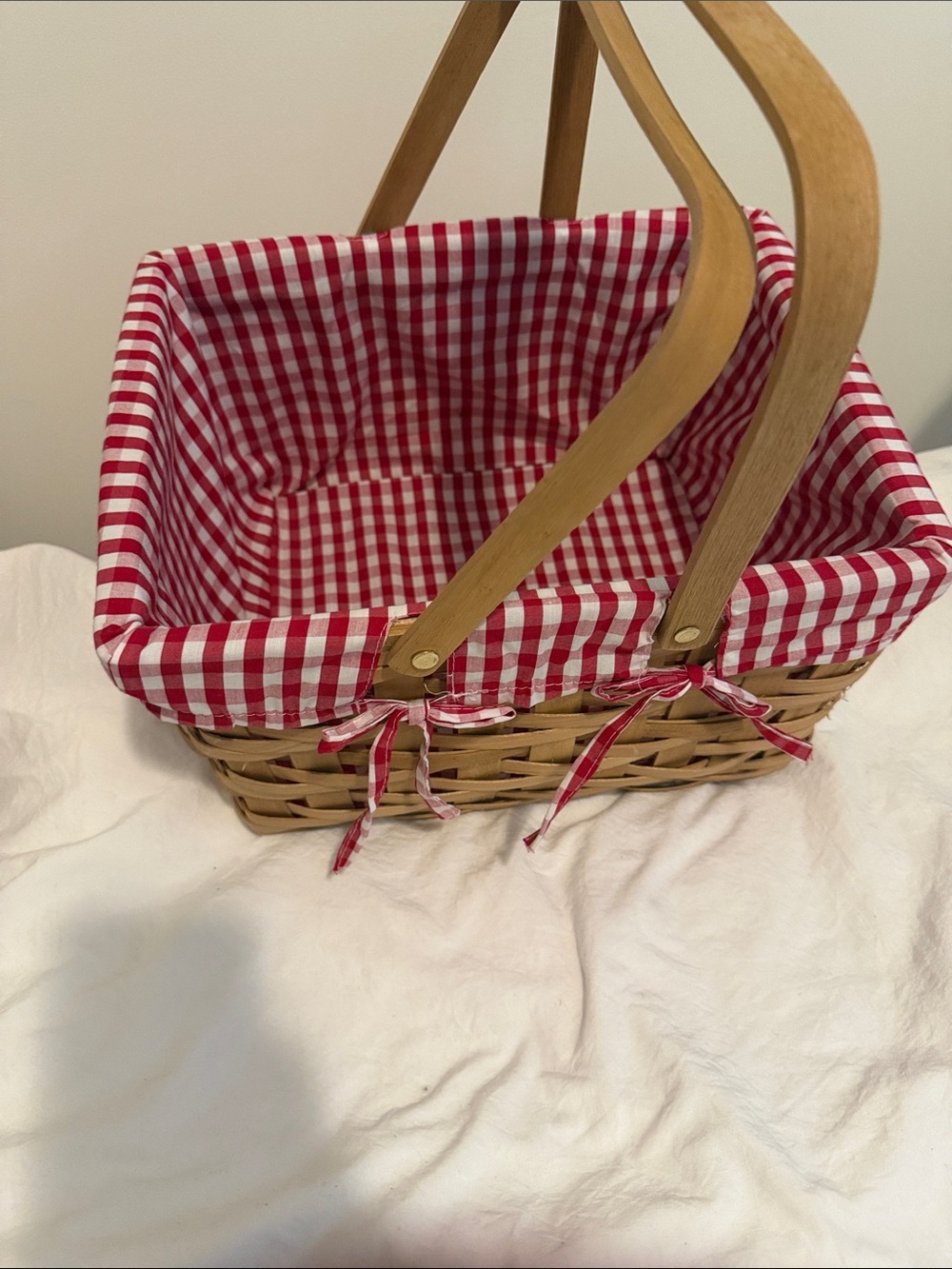 Woven Picnic Basket Tote with Red Gingham Lining